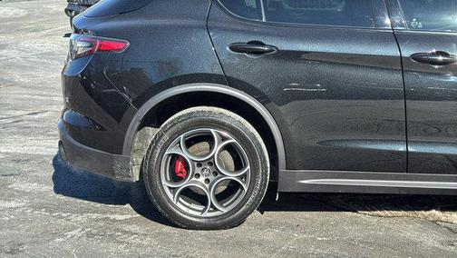 2024 Alfa Romeo Stelvio Ti