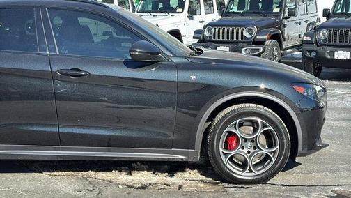 2024 Alfa Romeo Stelvio Ti