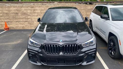 2022 BMW X6 M50i