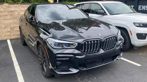 2022 BMW X6 M50i
