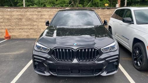 2022 BMW X6 M50i