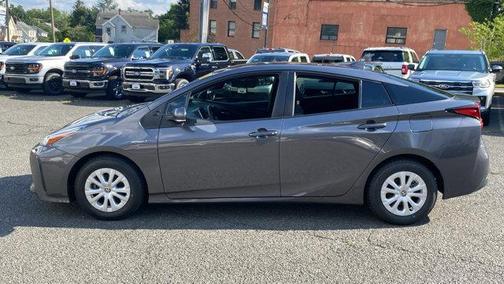 2021 Toyota Prius L