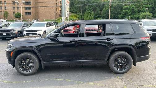 2025 Jeep Grand Cherokee L Altitude
