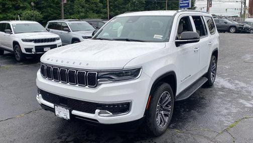 2025 Jeep Wagoneer Base