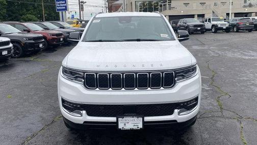 2025 Jeep Wagoneer Base