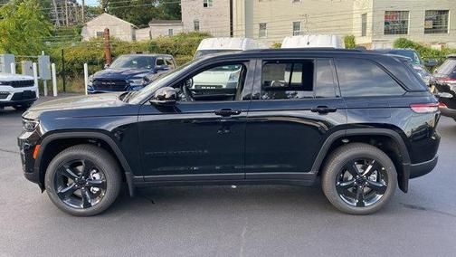 2025 Jeep Grand Cherokee Limited X