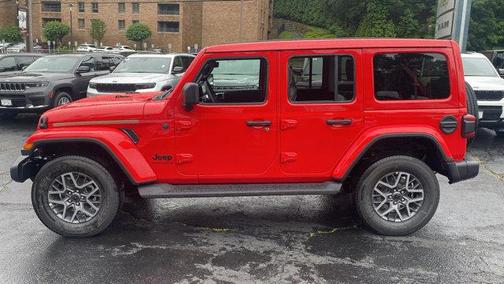 2025 Jeep Wrangler Sahara