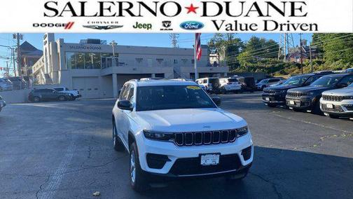 2025 Jeep Grand Cherokee Laredo