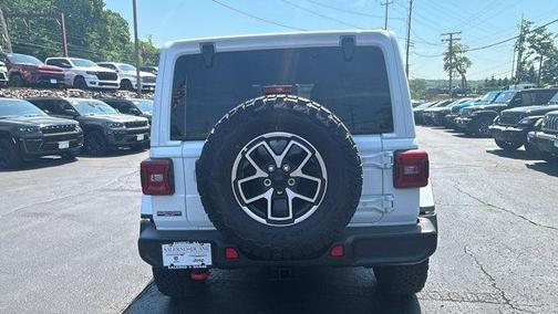 Bright White Clearcoat 2026 Jeep Wrangler Rubicon