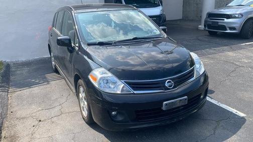 2010 Nissan Versa 1.8 SL
