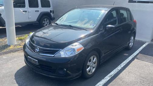 2010 Nissan Versa 1.8 SL