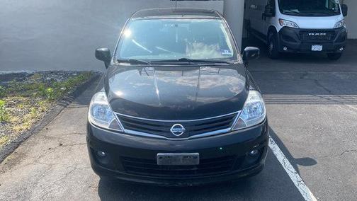 2010 Nissan Versa 1.8 SL