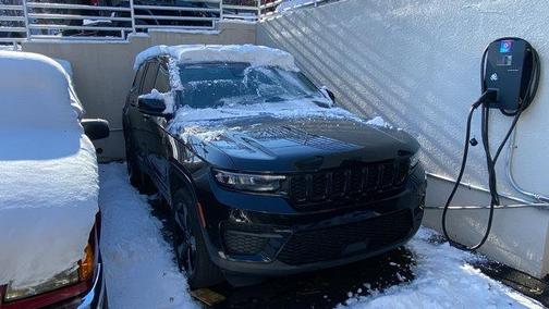 2024 Jeep Grand Cherokee Altitude
