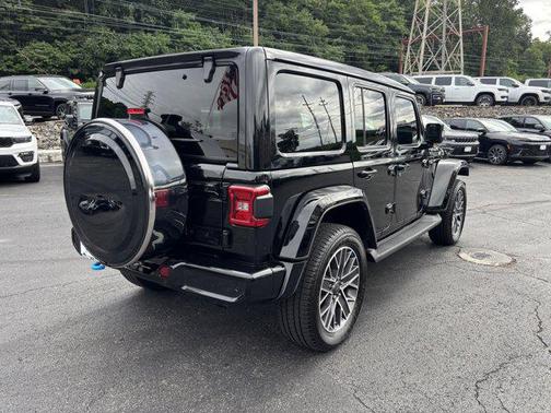 2022 Jeep Wrangler Unlimited 4xe Sahara High Altitude