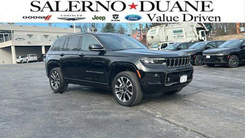2022 Jeep Grand Cherokee Overland