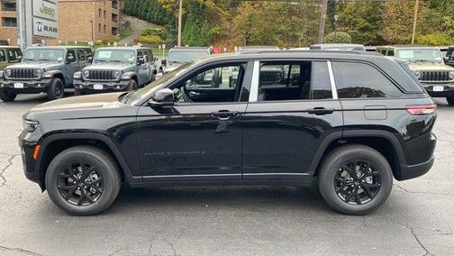 2025 Jeep Grand Cherokee Altitude