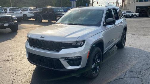 2025 Jeep Grand Cherokee Limited X