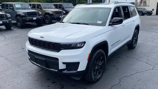 2025 Jeep Grand Cherokee L Altitude