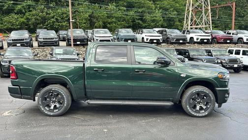 Serrano Green Metallic 2026 RAM 1500 Big Horn/Lone Star