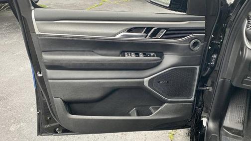 2025 Jeep Wagoneer Series II