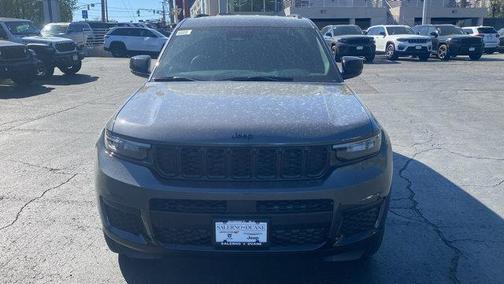 2025 Jeep Grand Cherokee L Altitude