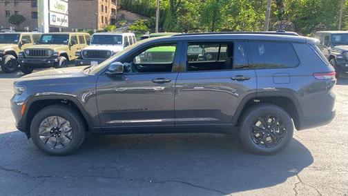 2025 Jeep Grand Cherokee L Altitude