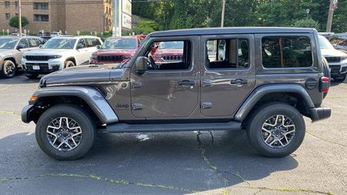 2025 Jeep Wrangler Sahara