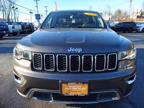 Photo 3 of 29 of 2019 Jeep Grand Cherokee Limited