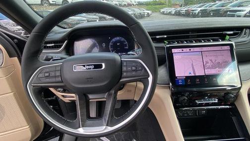 2025 Jeep Grand Cherokee Limited X
