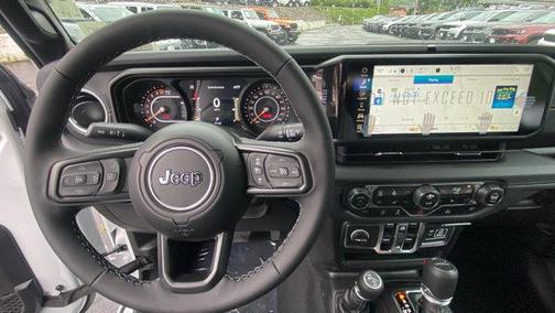 2025 Jeep Gladiator High Tide