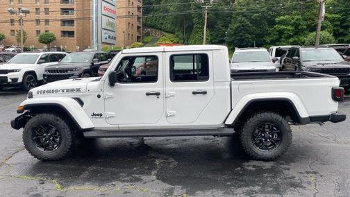 2025 Jeep Gladiator High Tide