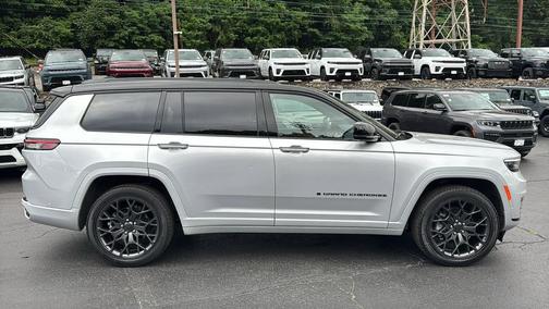 Silver Zynith 2025 Jeep Grand Cherokee L Summit Reserve