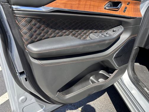 Silver Zynith 2025 Jeep Grand Cherokee L Summit Reserve