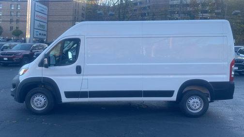 2025 RAM ProMaster 2500 Tradesman