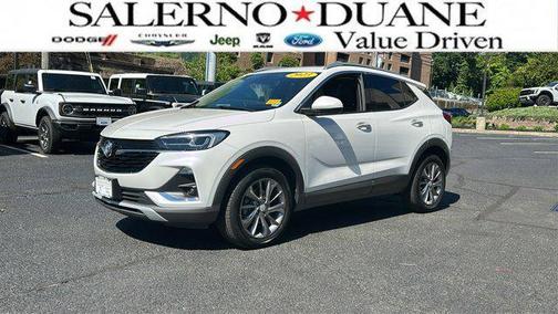 White Frost Tricoat 2023 Buick Encore GX Essence
