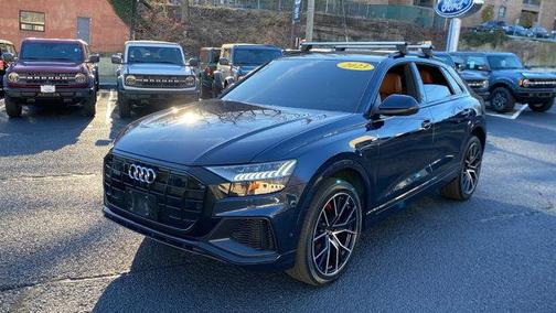 2023 Audi Q8 55 Premium Plus