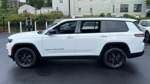 2025 Jeep Grand Cherokee L Altitude