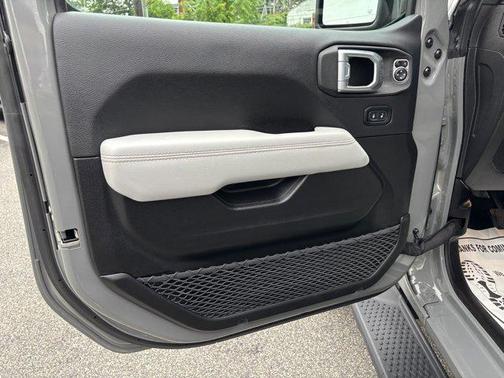 2023 Jeep Wrangler 4xe Sahara High Altitude