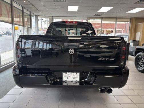 2005 Dodge Ram 1500 SRT-10