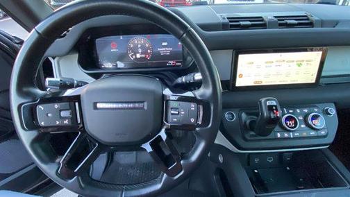 2021 Land Rover Defender 90 X-Dynamic S
