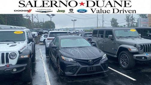 2018 Toyota Camry SE