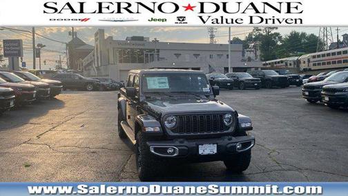 2025 Jeep Gladiator High Tide