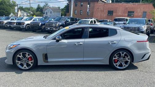 2021 Kia Stinger GT2