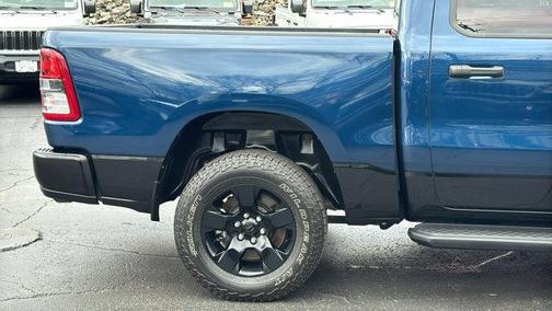 Patriot Blue Pearlcoat 2024 RAM 1500 Big Horn/Lone Star