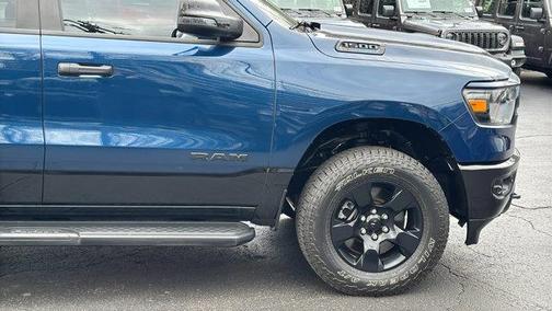 Patriot Blue Pearlcoat 2024 RAM 1500 Big Horn/Lone Star