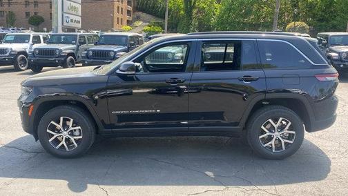 2025 Jeep Grand Cherokee Limited X