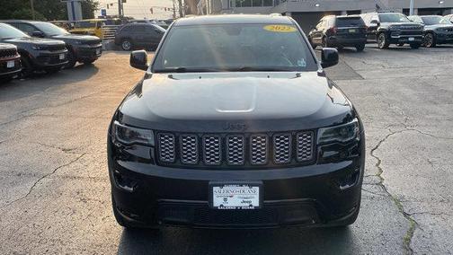 2022 Jeep Grand Cherokee Laredo
