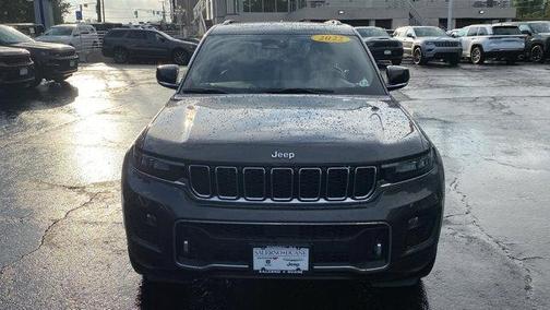 2022 Jeep Grand Cherokee Overland