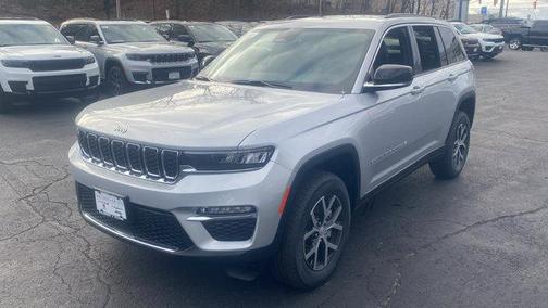 2025 Jeep Grand Cherokee Limited X