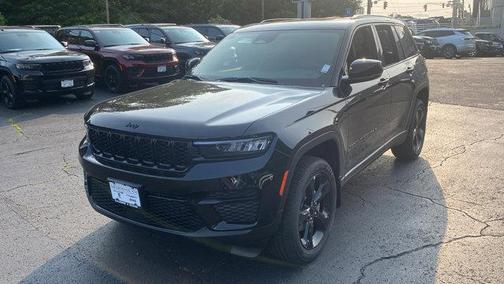 2025 Jeep Grand Cherokee Altitude